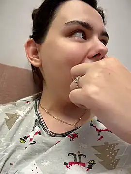 NikaMur live XXX chat