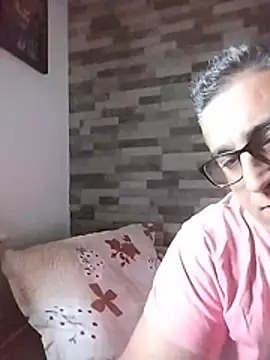 ADRIAN_ADI40 Webcam show