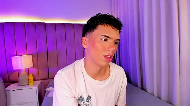 Seab_trooyn Live XXX chat