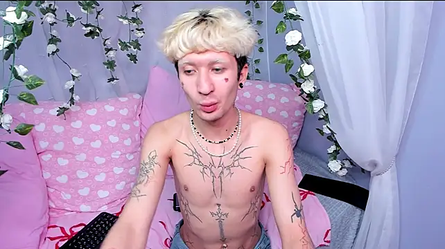 Živý XXX chat FinnEcho