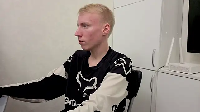 Živý XXX chat Katewow1