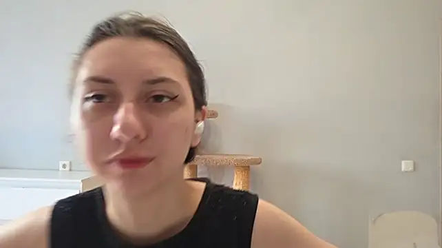 ChrystalAlma Live XXX-chat