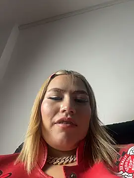 Krisstal_keyn Live XXX chat