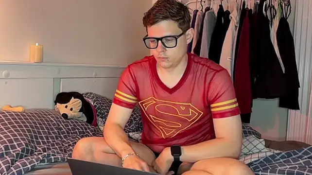 daniel-below Live XXX Chat