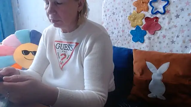 QueenLana Adlı Modelin Canlı XXX Sohbeti