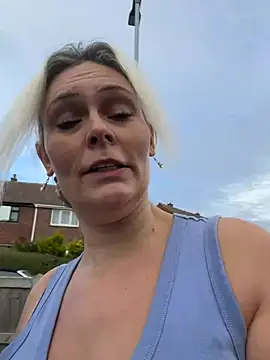 Chat XXX Live BustySwingingSlut