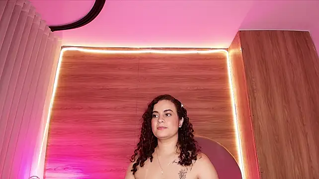 kiara_lpn Live XXX chat