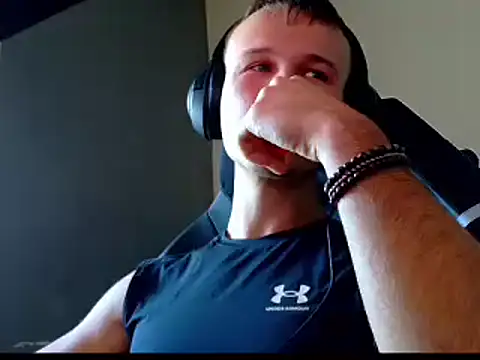 Chat +18 de dennisdillon ao vivo