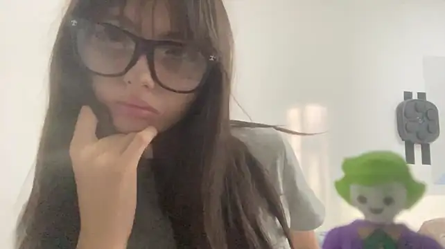 Sembang XXX Secara Langsung LuellaSerpas