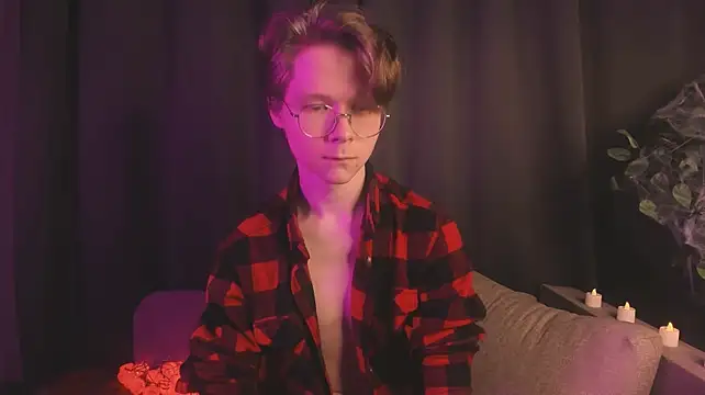 DanielSanders লাইভ XXX চ্যাট