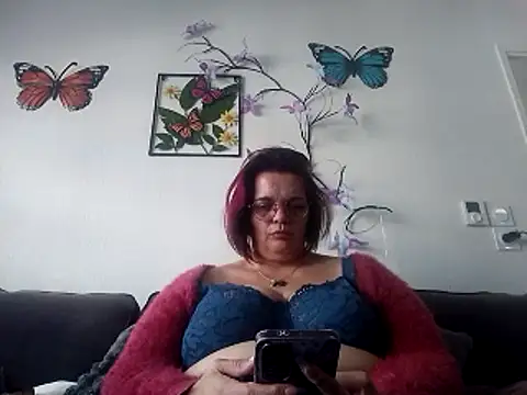 צ'אט XXX בשידור חי של lorenza2679