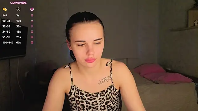 Kseni_a's Live XXX Chat