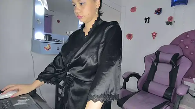 soffy_rosses' Live XXX Chat