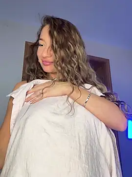 AlexaVee_ লাইভ XXX চ্যাট