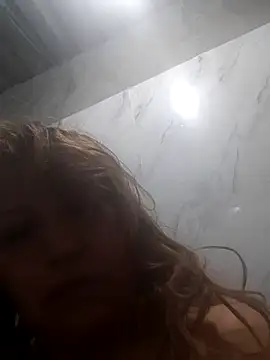 Kazsandraa's Live XXX Chat