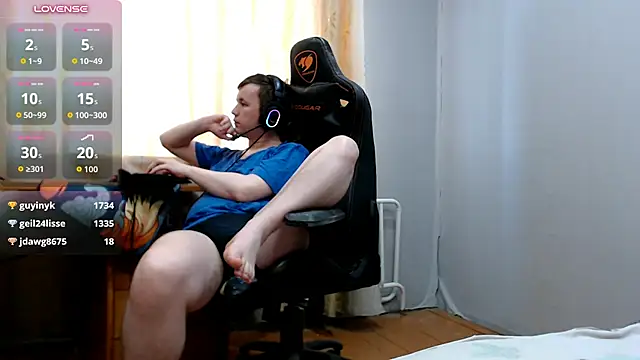 iliaskrislove: онлайн-секс-чат