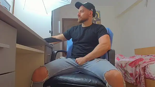 Онлайн чат XXX Ryanstone_