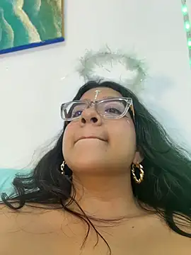 Chat XXX ao vivo de Gia_cutee
