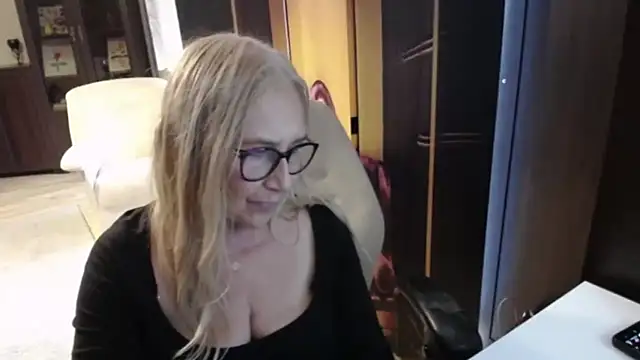 sofia_xkissのライブXXXチャット