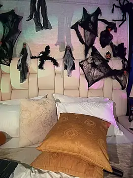 SamanthaaWoods' Live XXX Chat