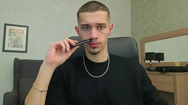 XXX chat uživo modela KaydenDrew