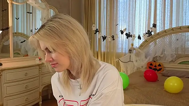 MercedezTimbs live XXX chat