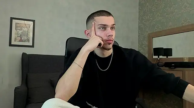 KaydenDrew's Live XXX Chat