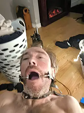 XXX chat uživo modela Mr-A-YourSlut