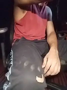 HIIMSINGLEBOYn Live XXX chat