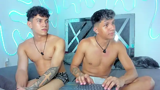 Robertmiller21 live XXX chat