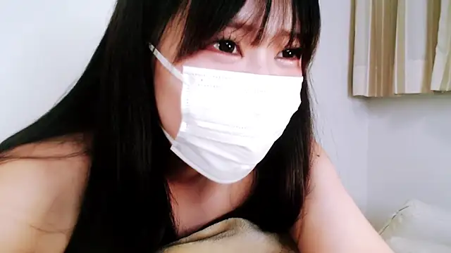 saki_yyyn Live XXX chat