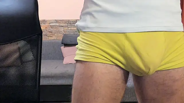 Chatroom XXX en direct de HotHunkTrainer
