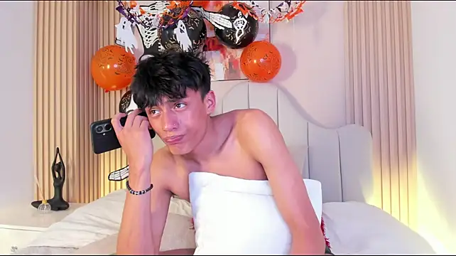 Im_Tian_ লাইভ XXX চ্যাট