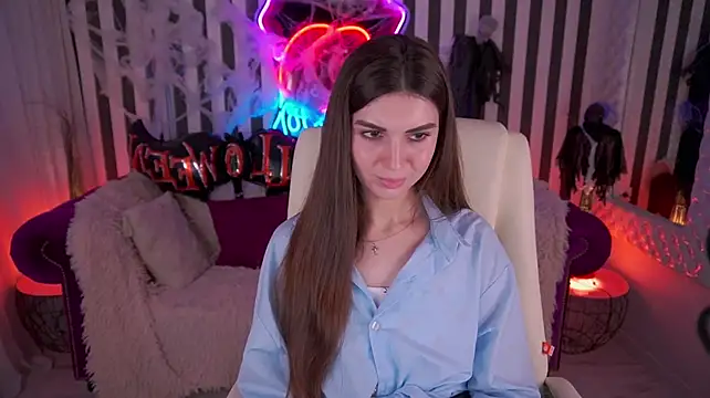 Chatroom XXX en direct de KylieJoyys