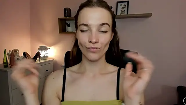 kenzie_x élő XXX-chatje