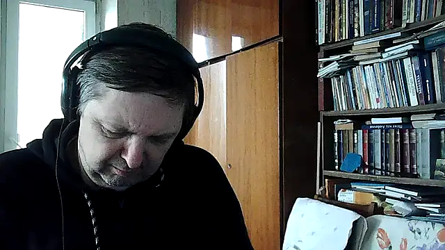 Show modela Pokaz2020 na web-kameri