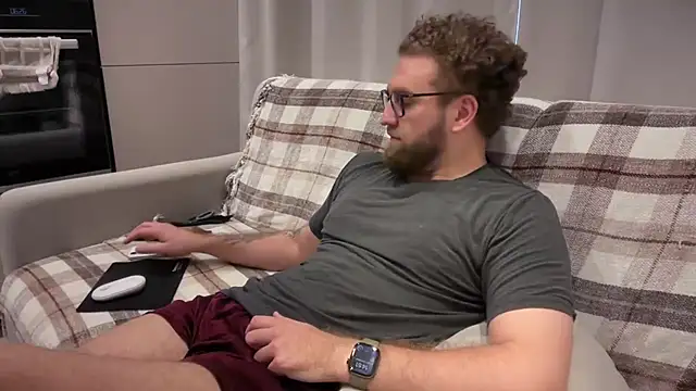 Bear_bear_ Webcam-Show