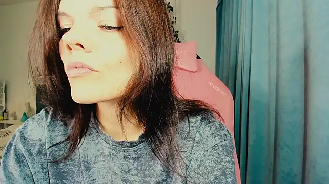 AlysaNightmoon's Live XXX Chat