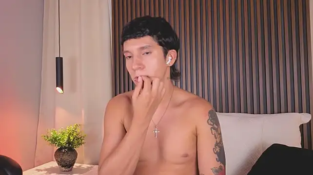 XXX chat uživo modela JacoboSwam