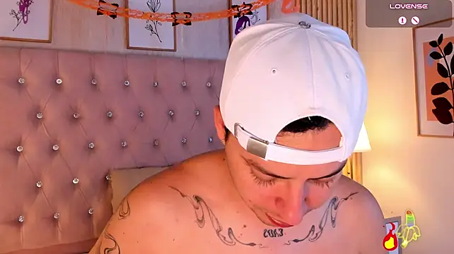 Jonath_1 Live XXX-chat