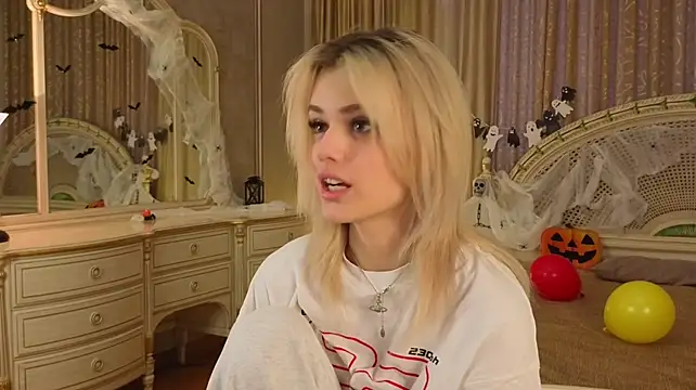 Czat XXX na żywo – MercedezTimbs