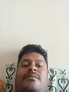 yourmlll Webcam show