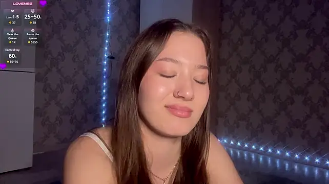 Chat +18 de SweetEmber_ ao vivo