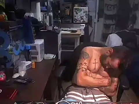 CloudDadddyyy's Live XXX Chat