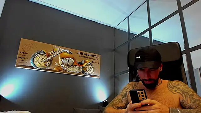 AronGrant élő XXX-chatje