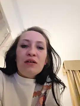 Deathrowe XXX чат на живо