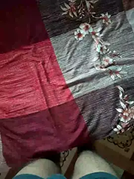 Chat +18 de PuneRaja ao vivo