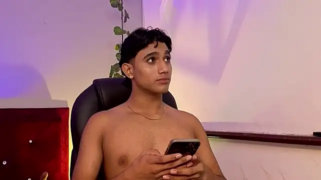 Chat XXX ao vivo de liam_ossa