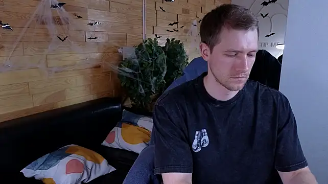 EthanPinkman Adlı Modelin Web Kamerası Şovu