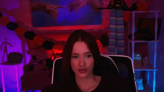 Онлайн чат XXX AngelaHolmes
